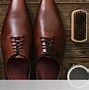 Cara Membersihkan Sepatu Yang Kotor