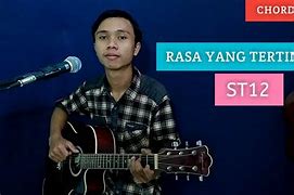 Rasa Tertinggal St12 Lirik